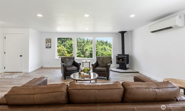 167 Hilltop View Drive, Chehalis, WA 98532