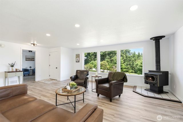 167 Hilltop View Drive, Chehalis, WA 98532
