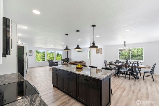 167 Hilltop View Drive, Chehalis, WA 98532