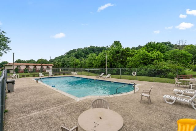 214 Old Hickory Blvd Apt 135, Nashville, TN 37221