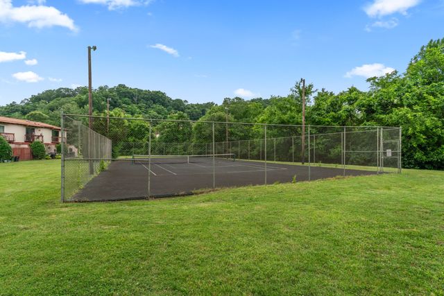 214 Old Hickory Blvd Apt 135, Nashville, TN 37221