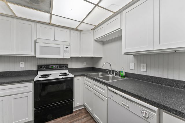 214 Old Hickory Blvd Apt 135, Nashville, TN 37221