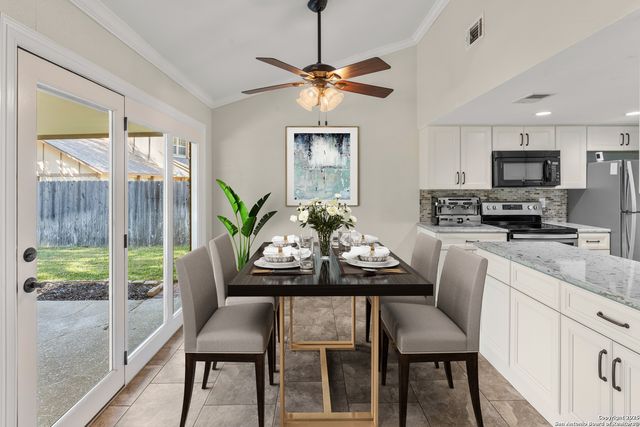 6222 Bellwood St, San Antonio, TX 78249