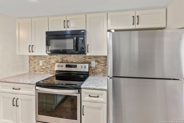 6222 Bellwood St, San Antonio, TX 78249