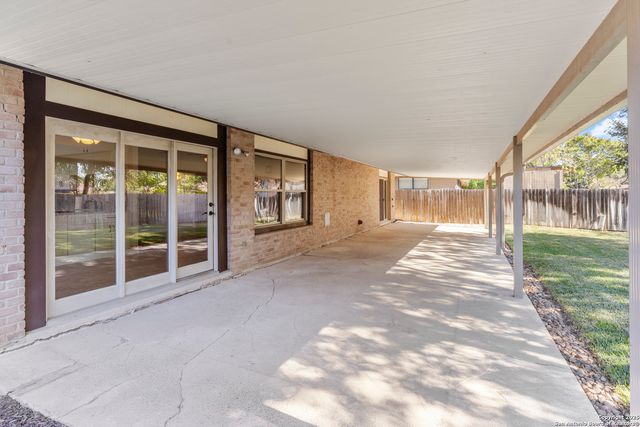 6222 Bellwood St, San Antonio, TX 78249