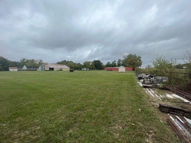 310 W Hughes Street, Collinsville, TX 76233