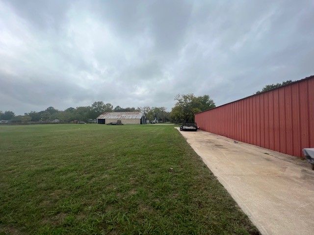 310 W Hughes Street, Collinsville, TX 76233
