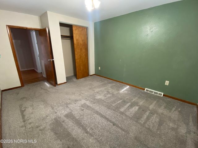 1425 Hagley Road, Toledo, OH 43612