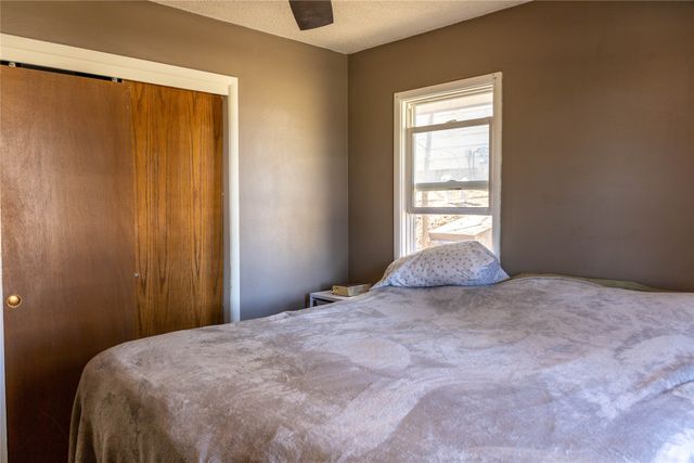 343 E Bell Avenue, Des Moines, IA 50315