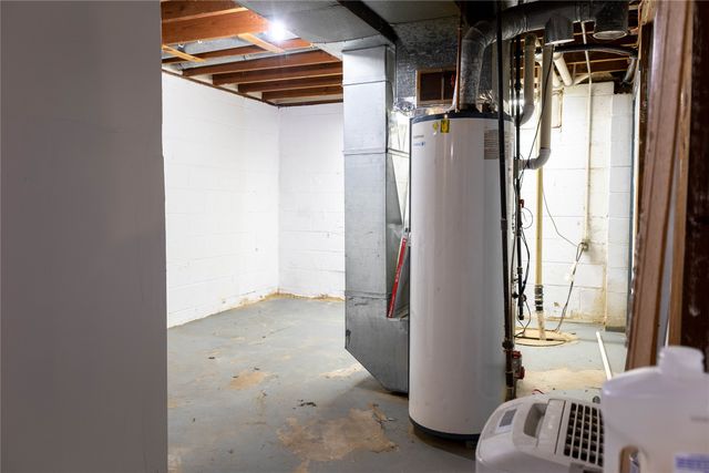 343 E Bell Avenue, Des Moines, IA 50315