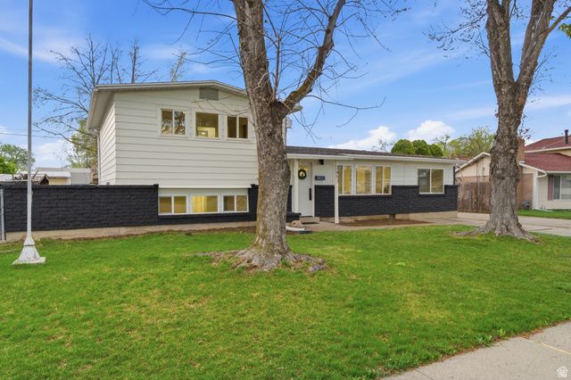 3857 S HALLMARK DR, West Valley City, UT 84119