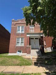 3709 Bamberger Avenue, St Louis, MO 63116
