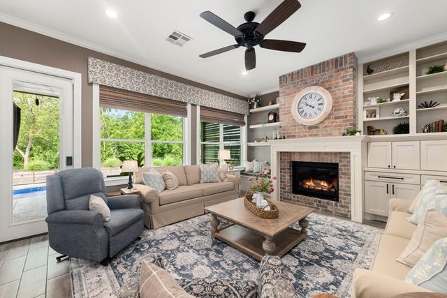 3536 Foxcroft Path, Bryan, TX 77808