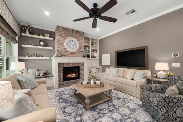 3536 Foxcroft Path, Bryan, TX 77808