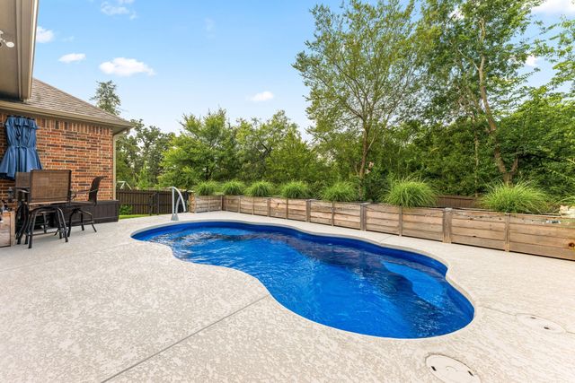 3536 Foxcroft Path, Bryan, TX 77808