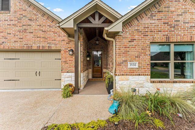 3536 Foxcroft Path, Bryan, TX 77808