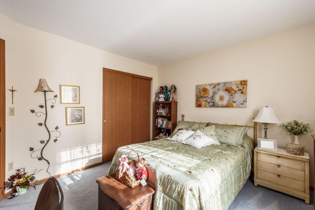 1086 Oak Bay Drive, Galloway, OH 43119