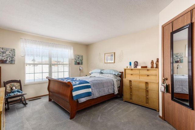 1086 Oak Bay Drive, Galloway, OH 43119