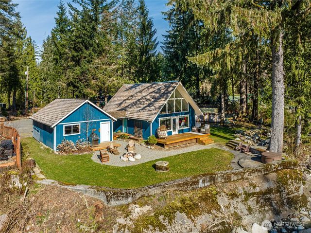 9909 353rd Drive NE, Granite Falls, WA 98252