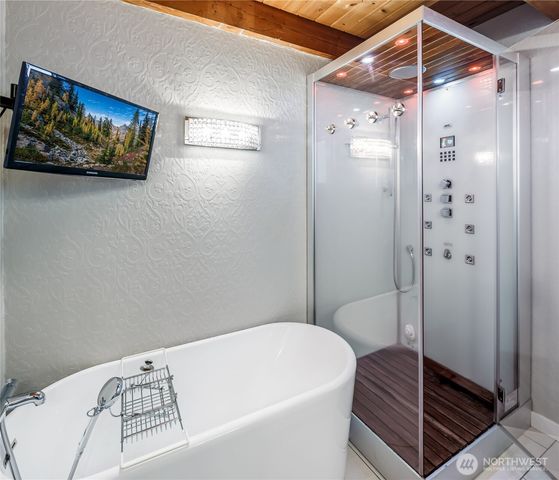 9909 353rd Drive NE, Granite Falls, WA 98252