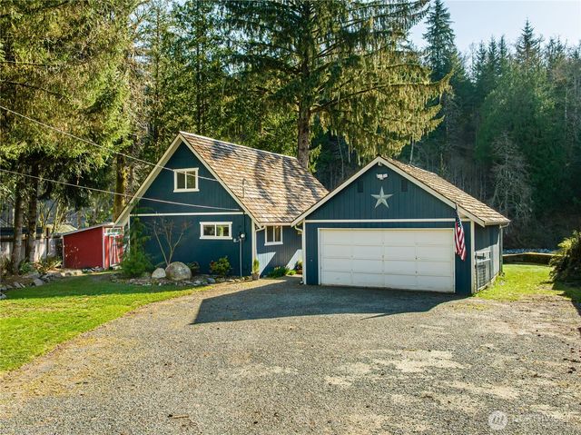 9909 353rd Drive NE, Granite Falls, WA 98252
