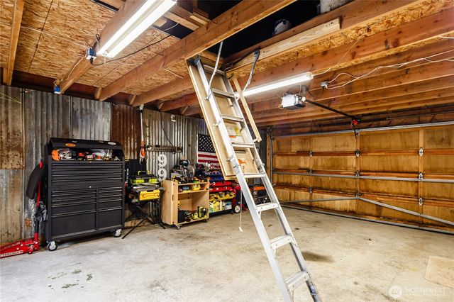 9909 353rd Drive NE, Granite Falls, WA 98252