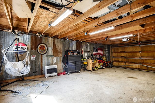 9909 353rd Drive NE, Granite Falls, WA 98252