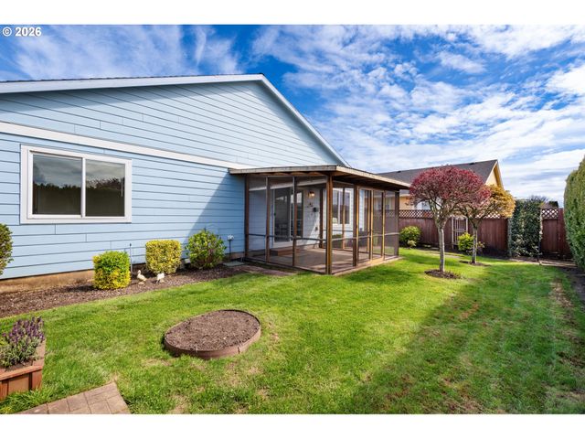 11020 REES St Ne, Donald, OR 97020