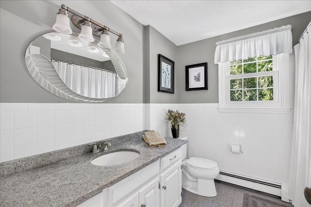 293 Mayflower Cir, Hanover, MA 02339