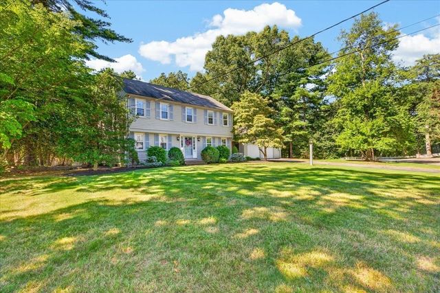 293 Mayflower Cir, Hanover, MA 02339