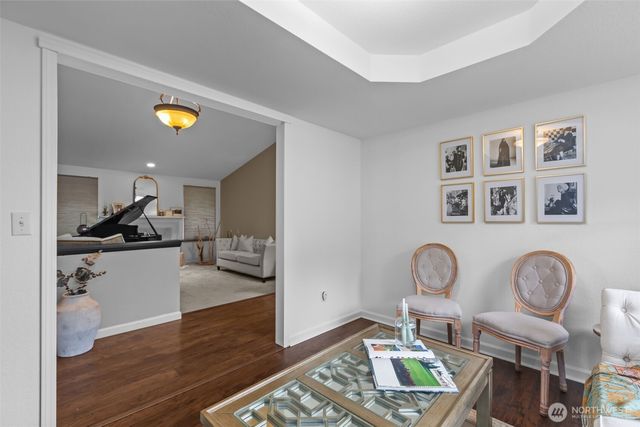 1073 SW 326th Street, Federal Way, WA 98023