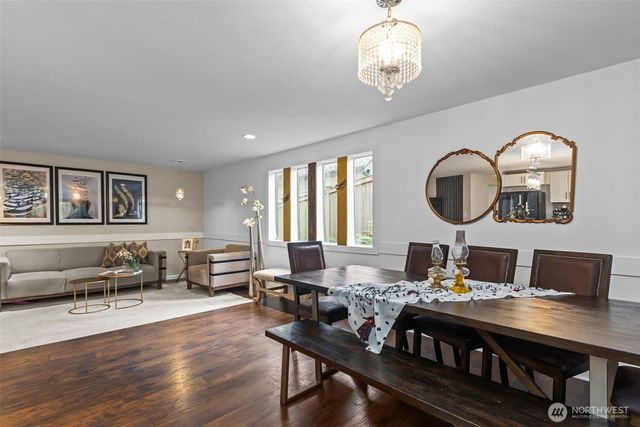 1073 SW 326th Street, Federal Way, WA 98023