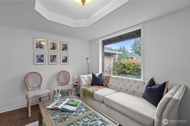 1073 SW 326th Street, Federal Way, WA 98023