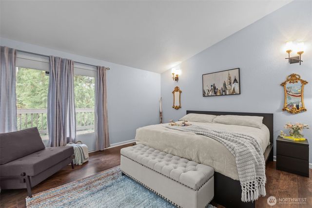 1073 SW 326th Street, Federal Way, WA 98023