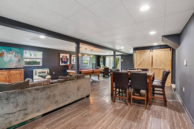 841 Bloomingdale Road, Glen Ellyn, IL 60137