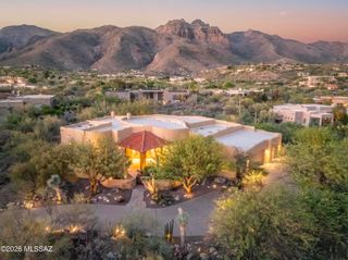 7308 N Mystic Canyon Drive, Tucson, AZ 85718