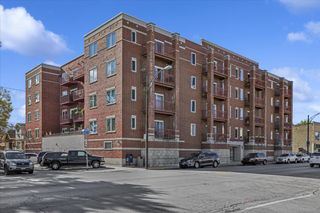 6238 26th Street 502, Berwyn, IL 60402