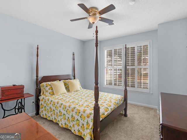 319 Lewisburg Drive, Mcdonough, GA 30253