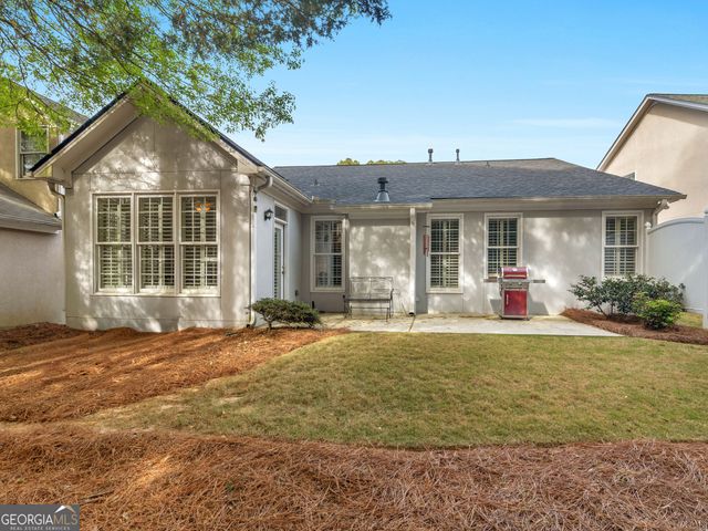 319 Lewisburg Drive, Mcdonough, GA 30253