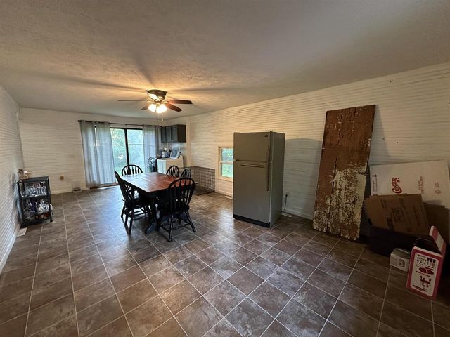 418 E Acorn Drive, Beloit, WI 53511