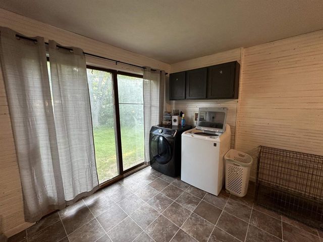 418 E Acorn Drive, Beloit, WI 53511