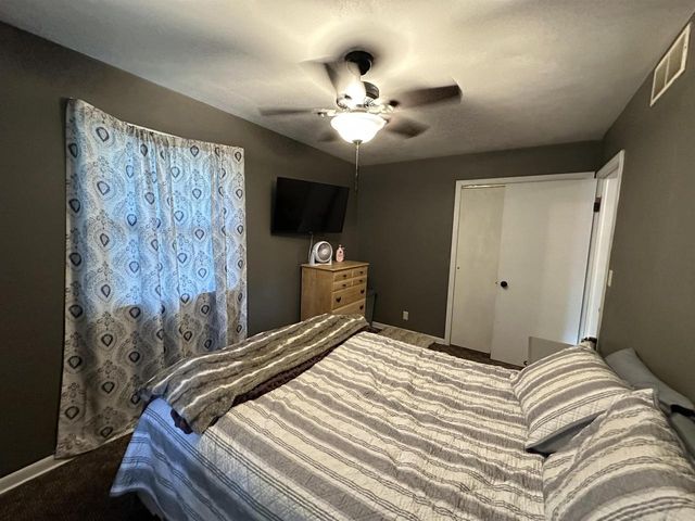418 E Acorn Drive, Beloit, WI 53511