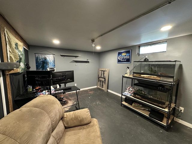 418 E Acorn Drive, Beloit, WI 53511