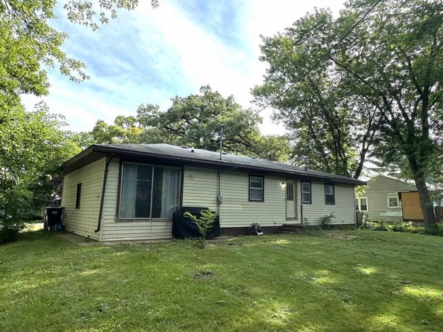 418 E Acorn Drive, Beloit, WI 53511