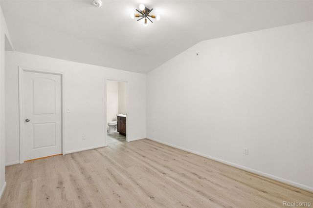 28251 S Pointe Lane, Chesterfield Township, MI 48051