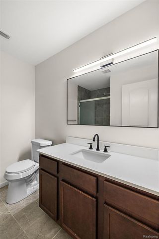 28251 S Pointe Lane, Chesterfield Township, MI 48051