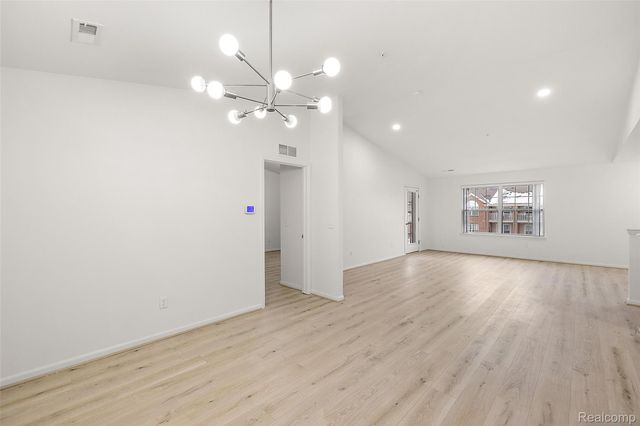 28251 S Pointe Lane, Chesterfield Township, MI 48051