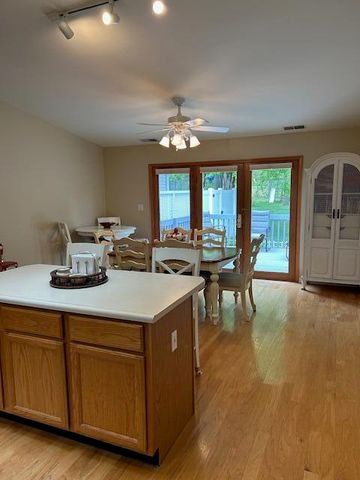 6816 Swan Lane, Schererville, IN 46375