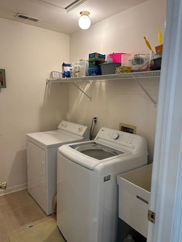 6816 Swan Lane, Schererville, IN 46375