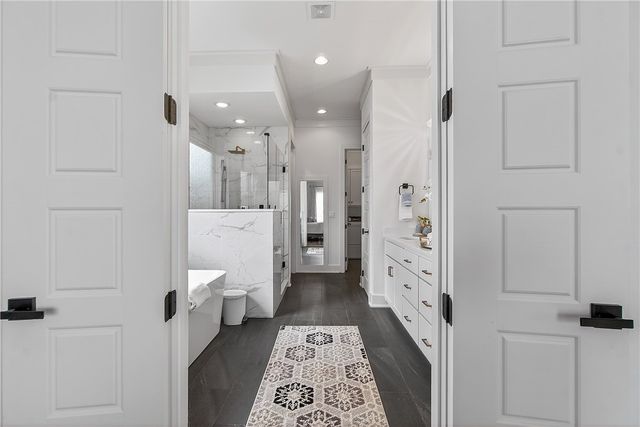 8006 W Claverton Street, Rogers, AR 72758